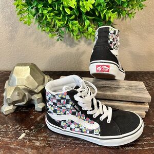 HIGH TOP VANS SNEAKERS w/EXCLUSIVE BUTTERFLY CHECKERBOARD PATTERN/‘FILMORE HI’